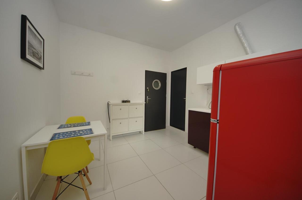 גדינייה Comfort Apartments Korzeniowskiego מראה חיצוני תמונה