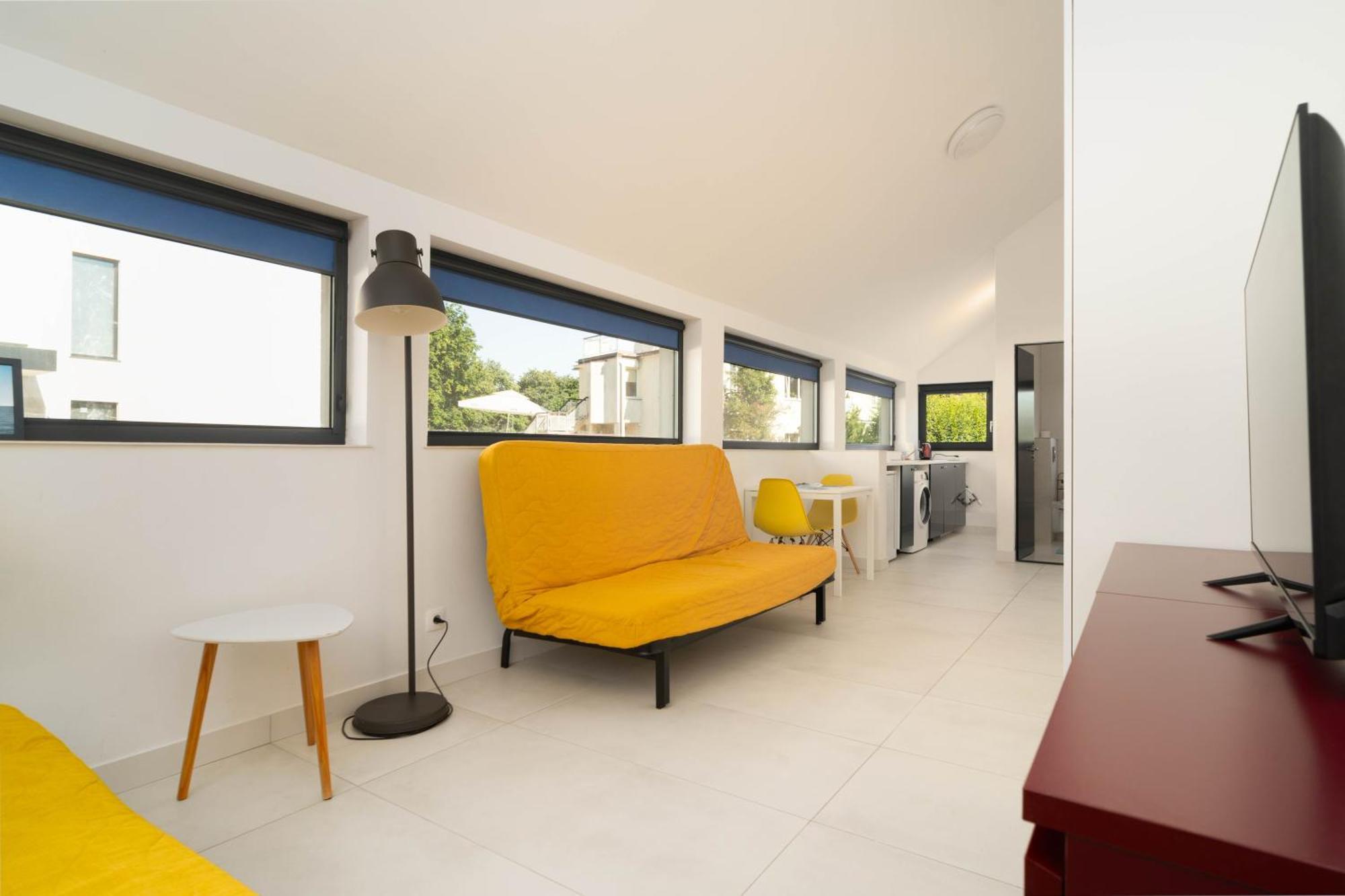 גדינייה Comfort Apartments Korzeniowskiego מראה חיצוני תמונה