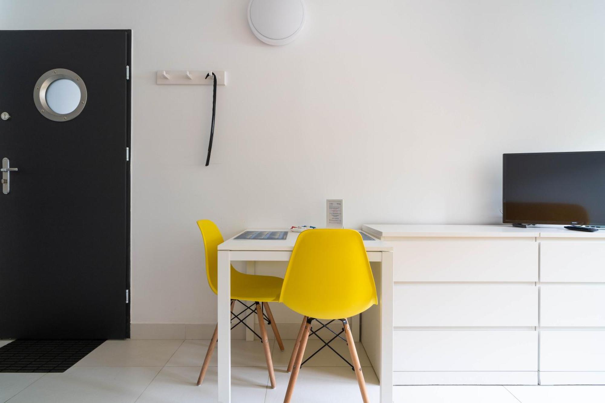 גדינייה Comfort Apartments Korzeniowskiego מראה חיצוני תמונה